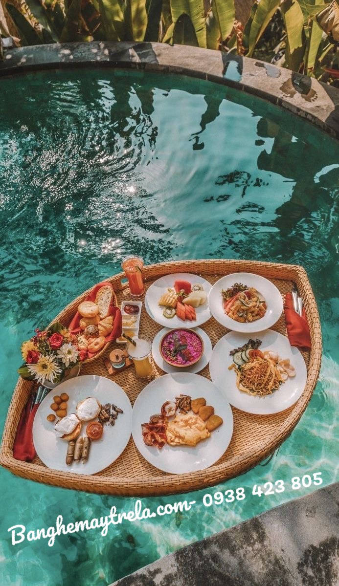 Khay nổi mây nhựa hồ bơi